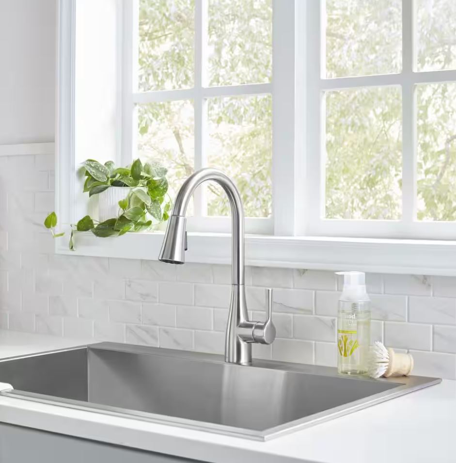 Sadira Touchless Single-Handle Pull-Down Sprayer Kitchen Faucet in Stainless Steel